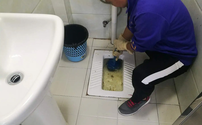 千山疏通蹲坑